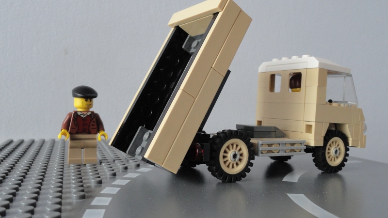 05-old-lorry.jpg