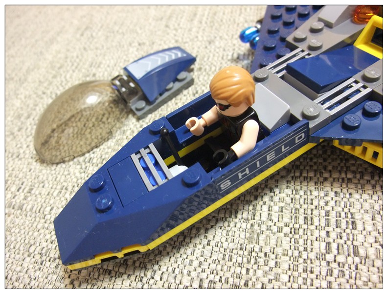 lego6868-38.jpg