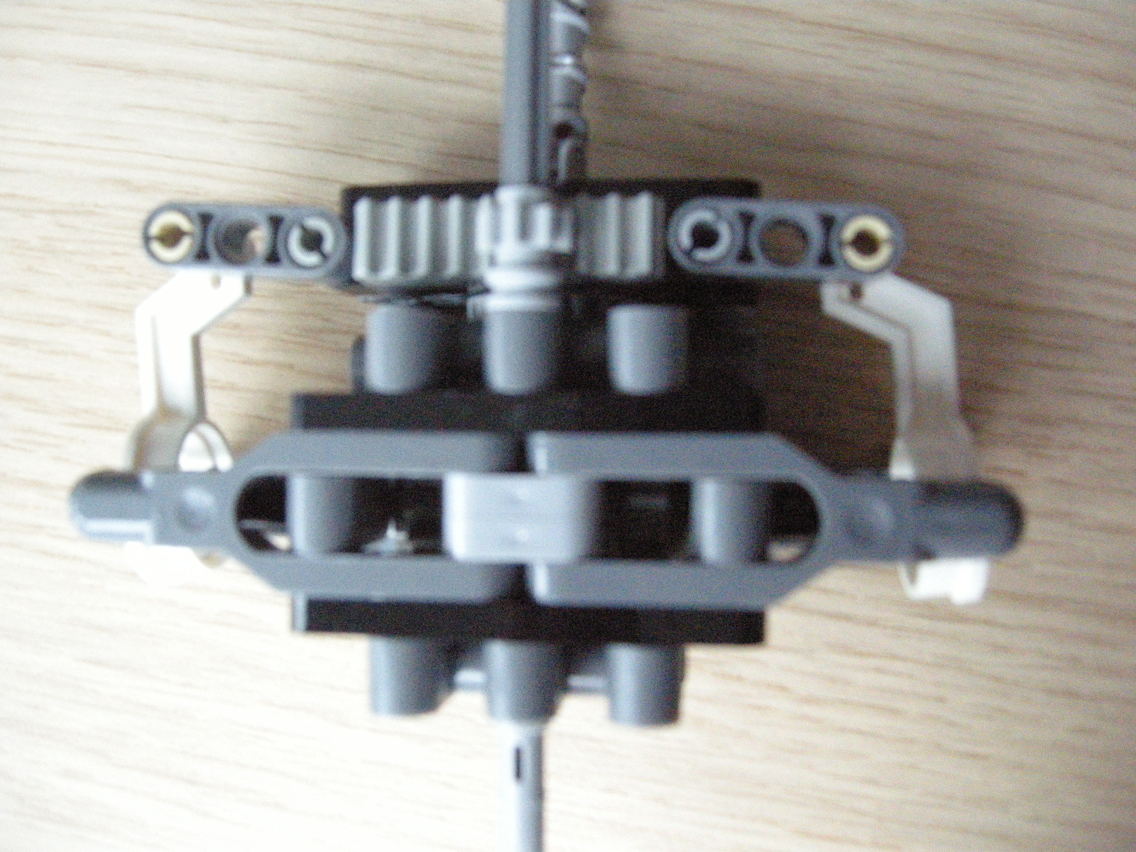 small_axle_3.jpg