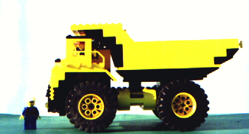 02gianttruck.jpg
