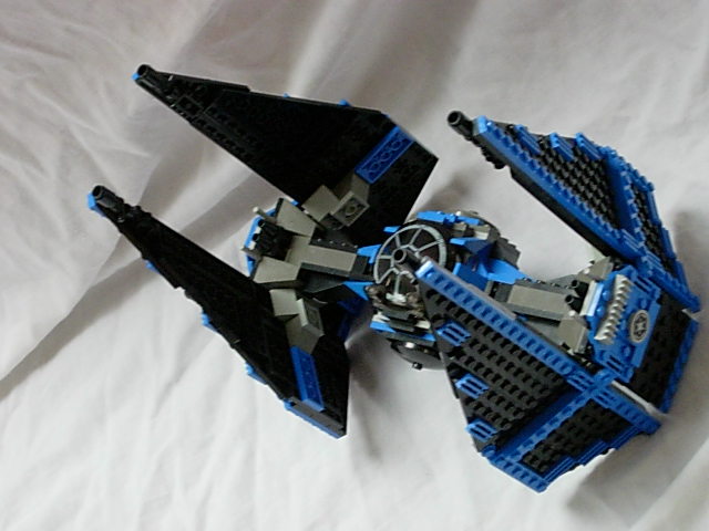 tieinterceptor009.jpg