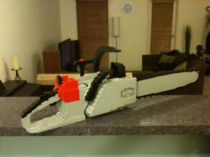 chainsaw_03.jpg