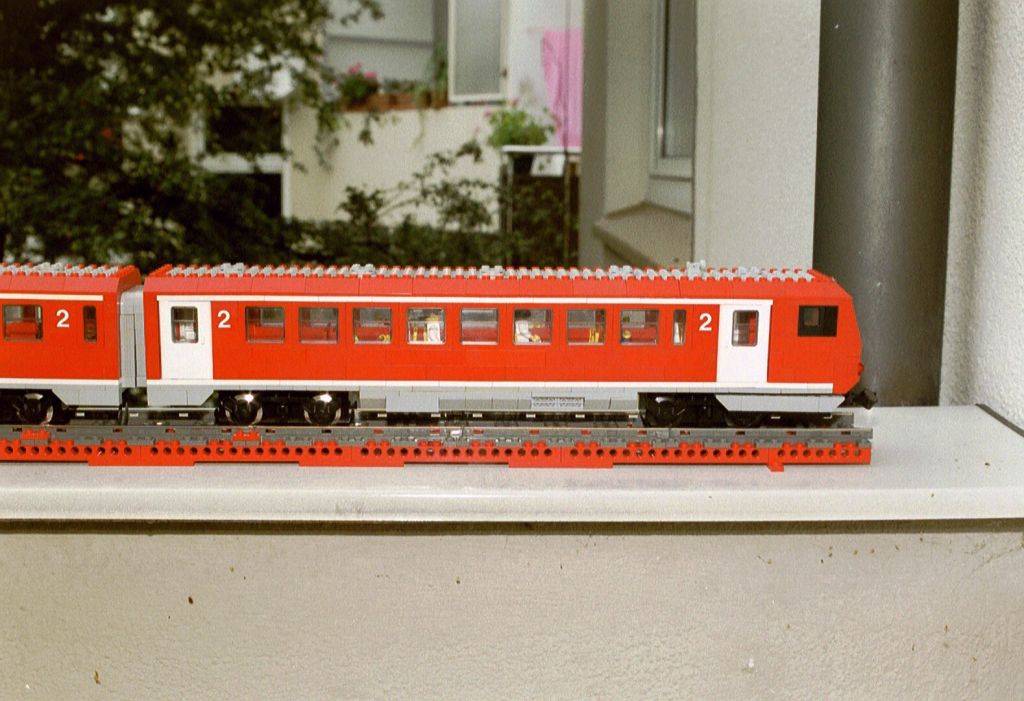 dtriebwagen00v00-002.jpg