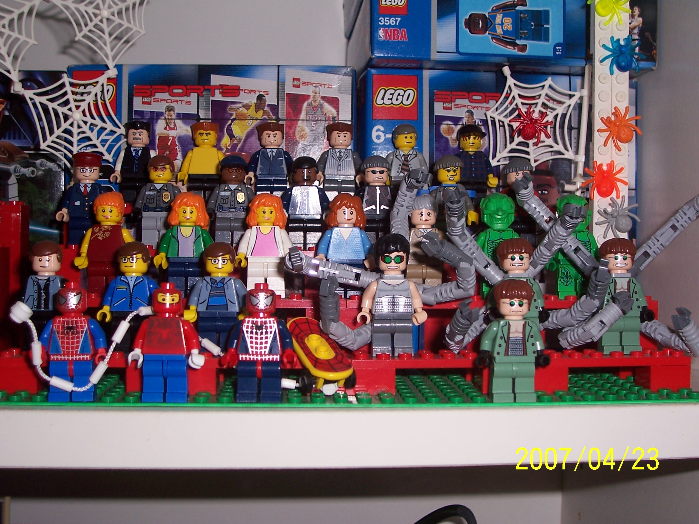 minifigs_spiderman.jpg