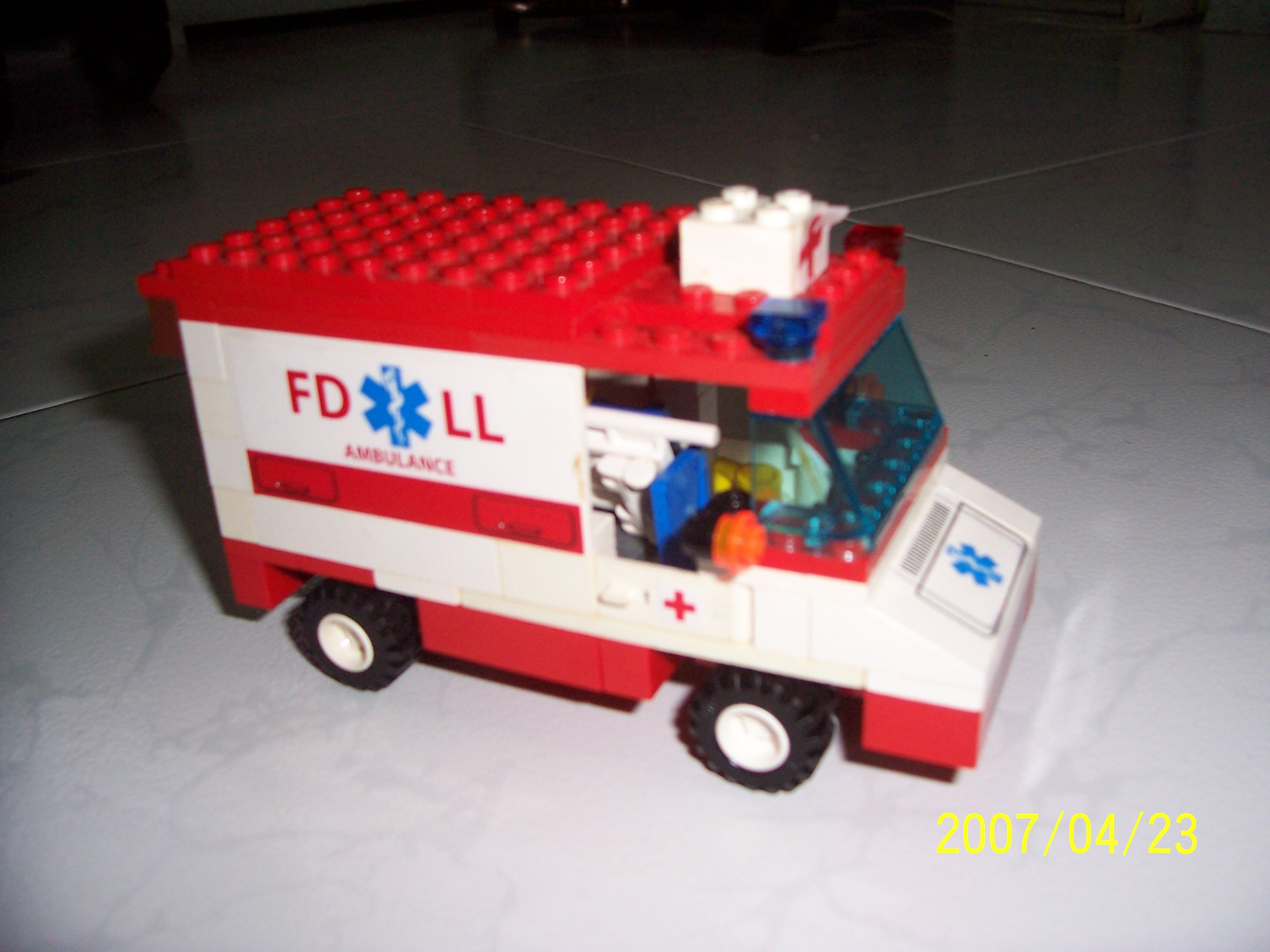 vehicle_ambulance.jpg