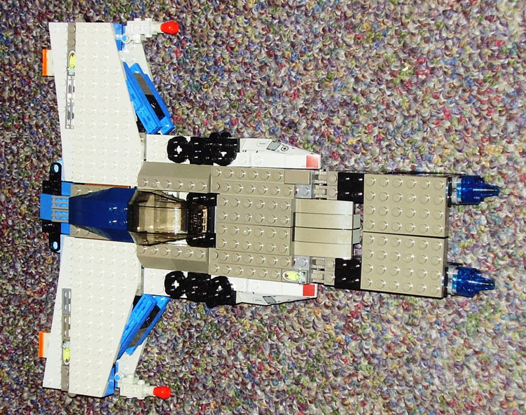 02magnitude_starfighter_mode_dorsal.jpg