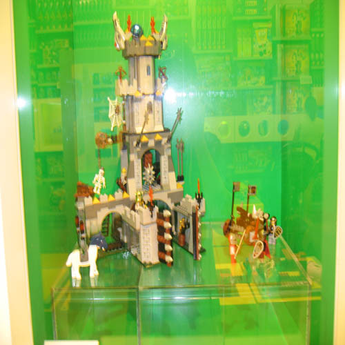 knights_kingdom_playset_display.jpg
