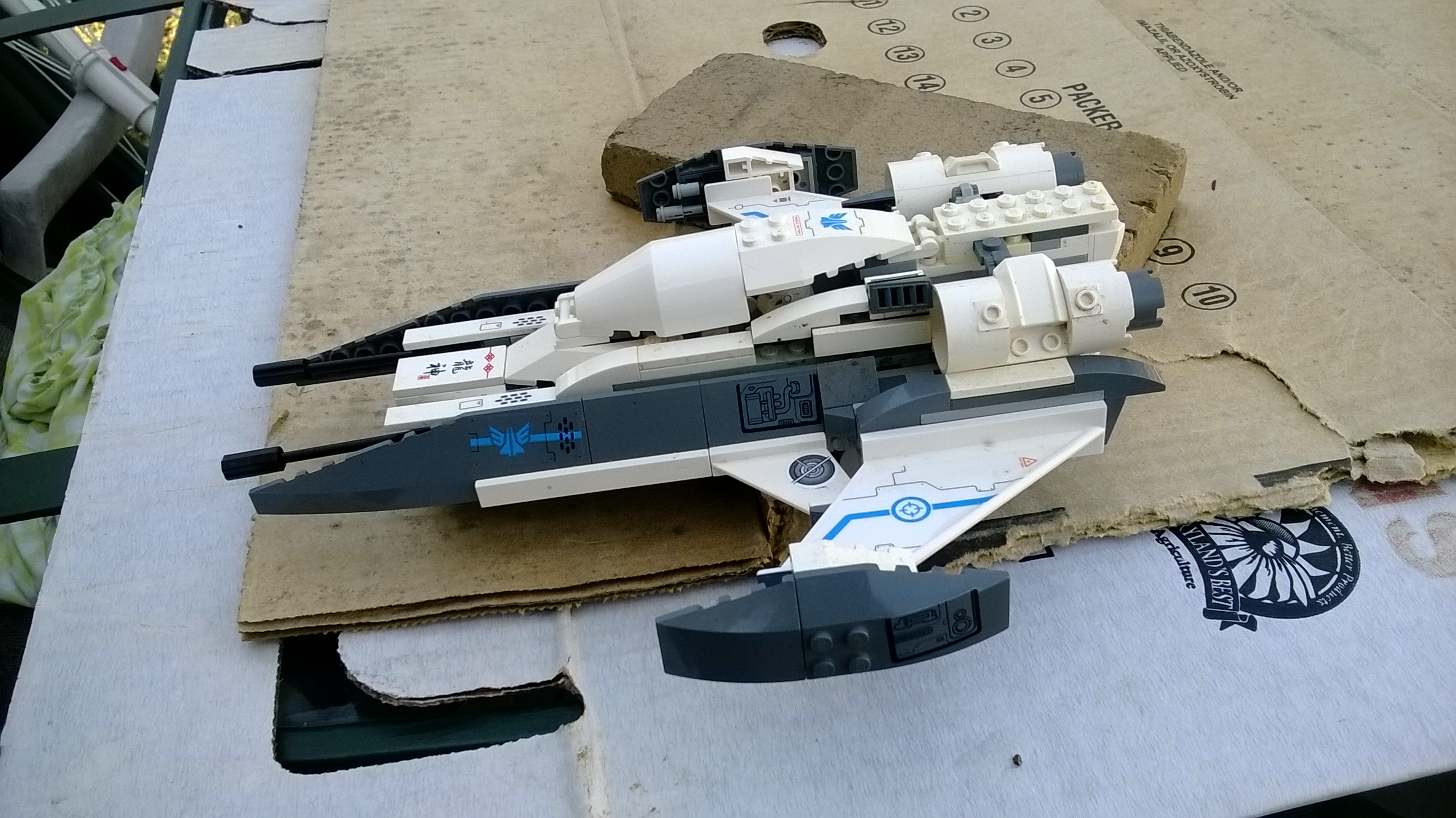 k-r193_2.jpg