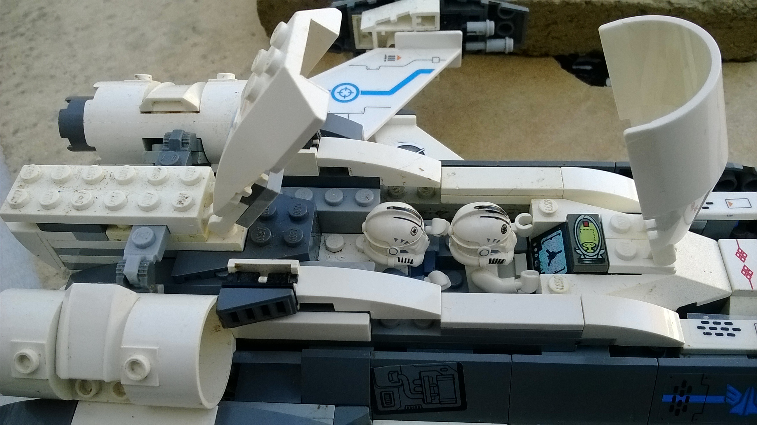 k-r193_5.jpg