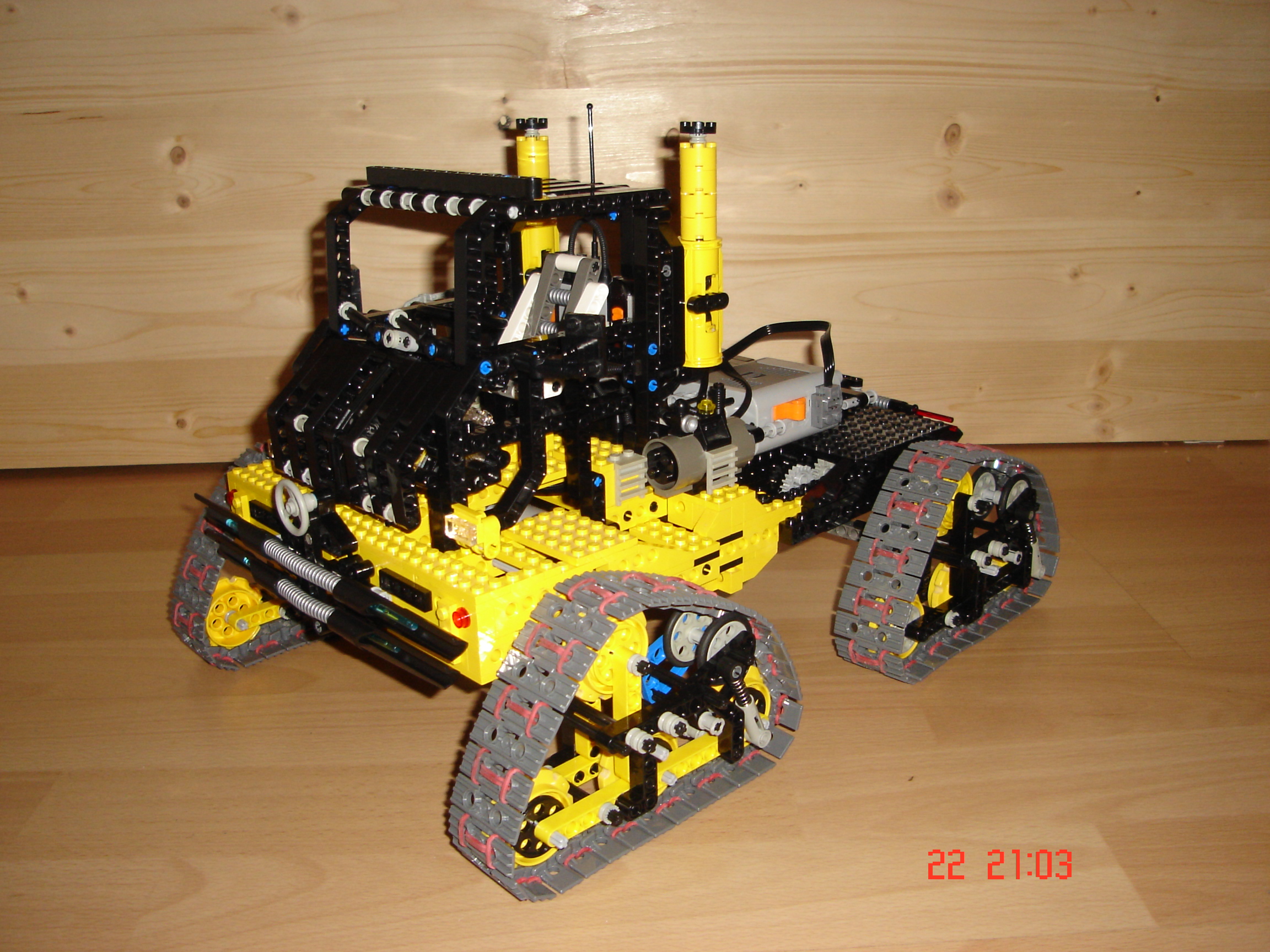 all_terrain_vehicle_003.jpg