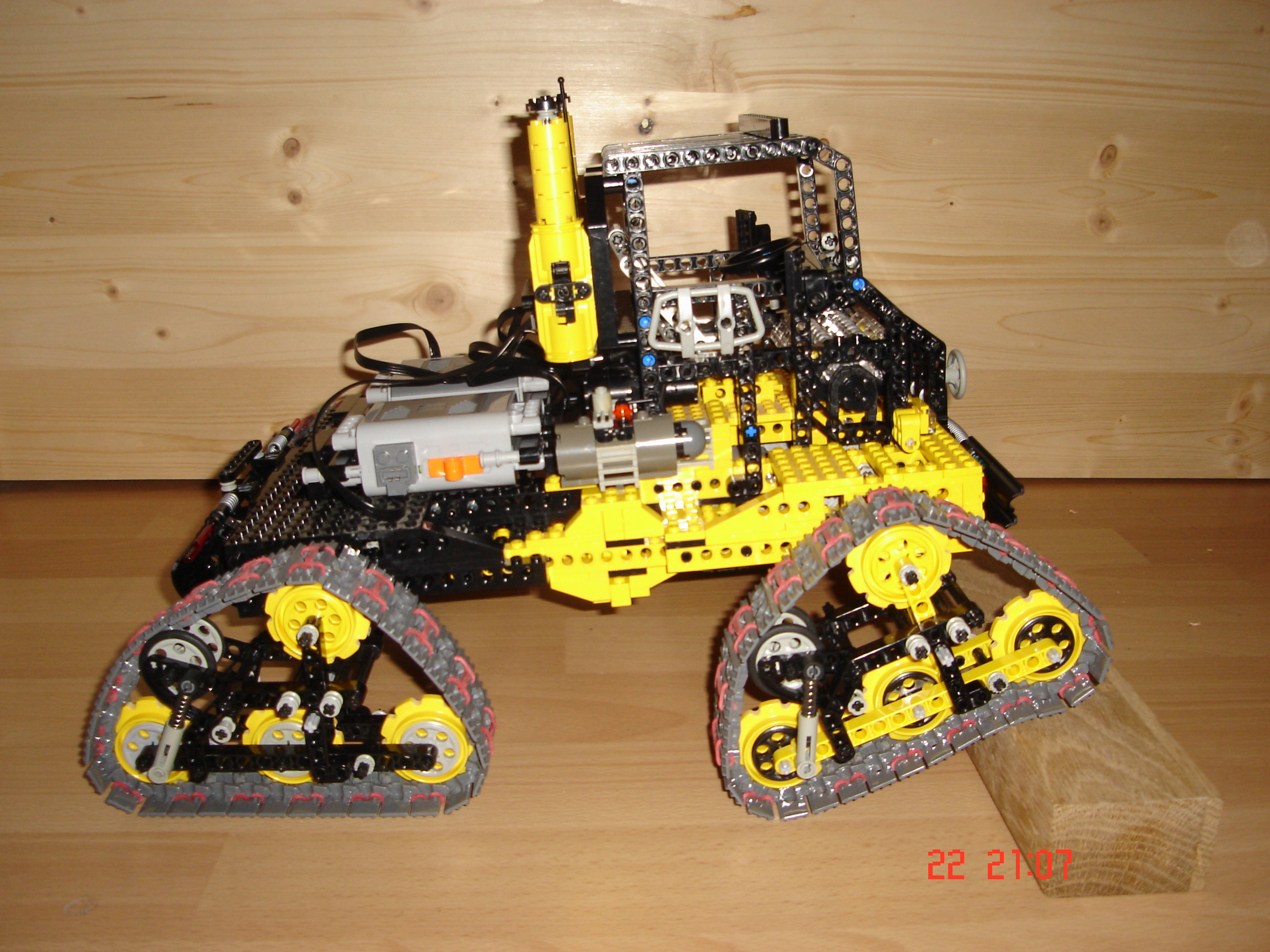 all_terrain_vehicle_012.jpg