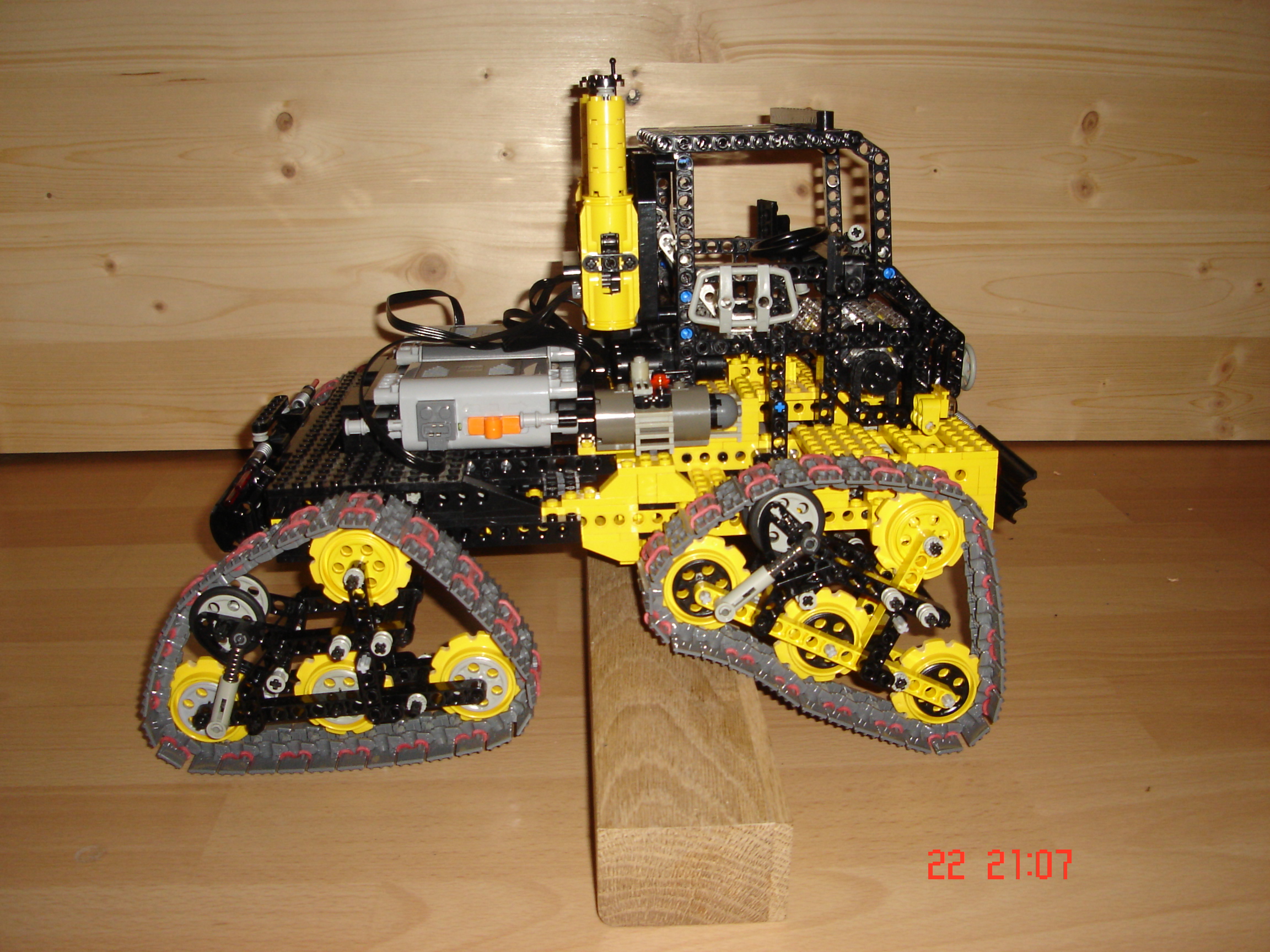 all_terrain_vehicle_013.jpg