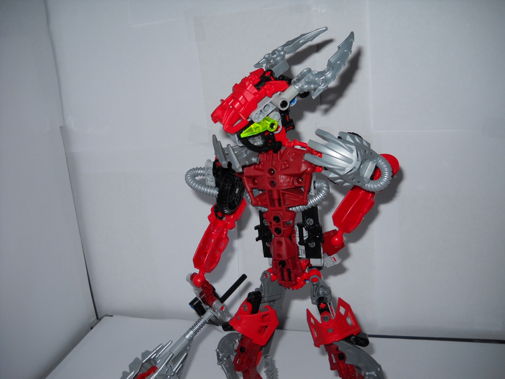makuta_miserix_2_004.jpg