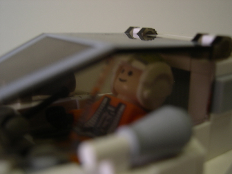 cockpit-closed.jpg