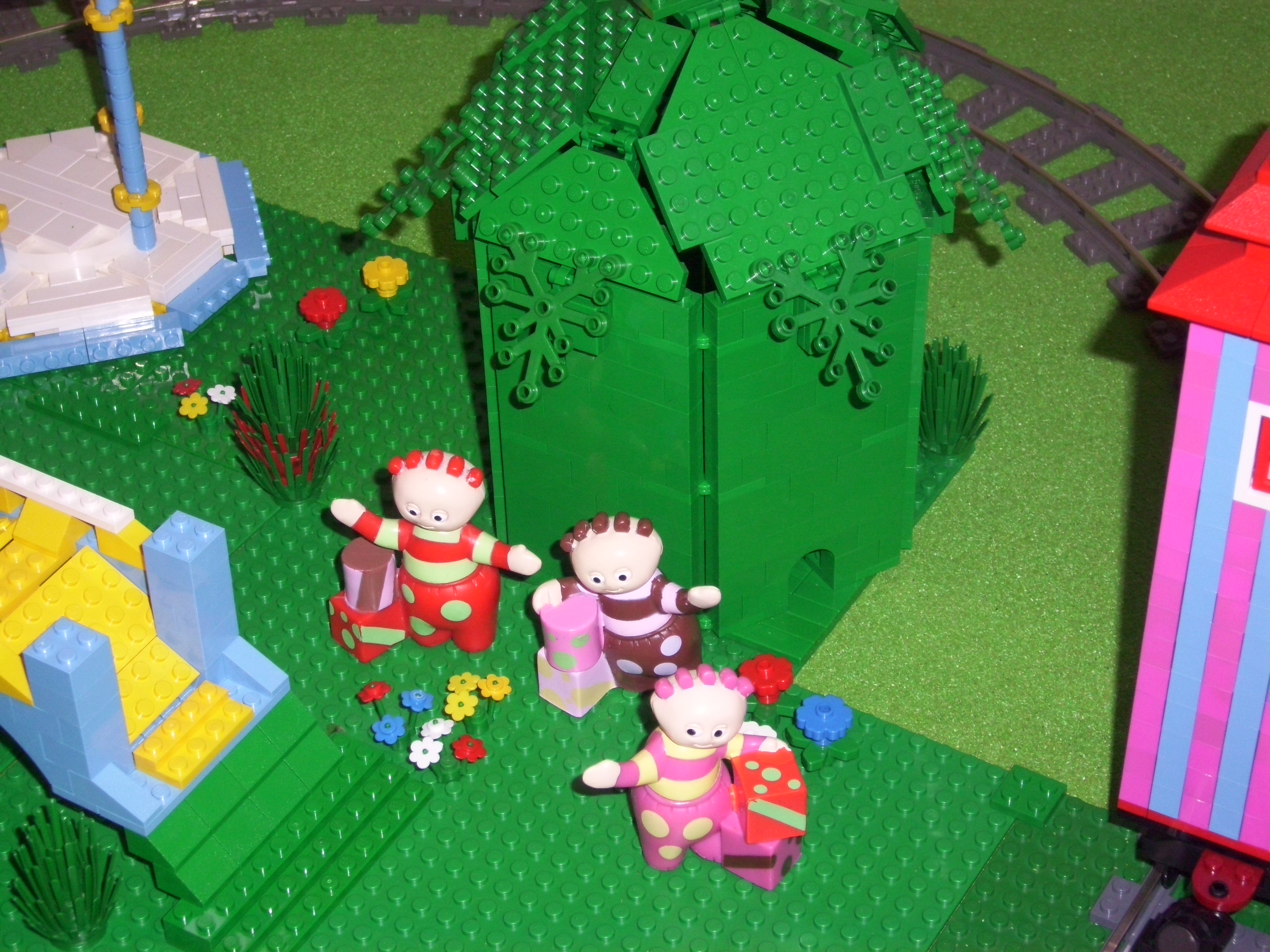 in_the_night_garden_lego_3.jpg