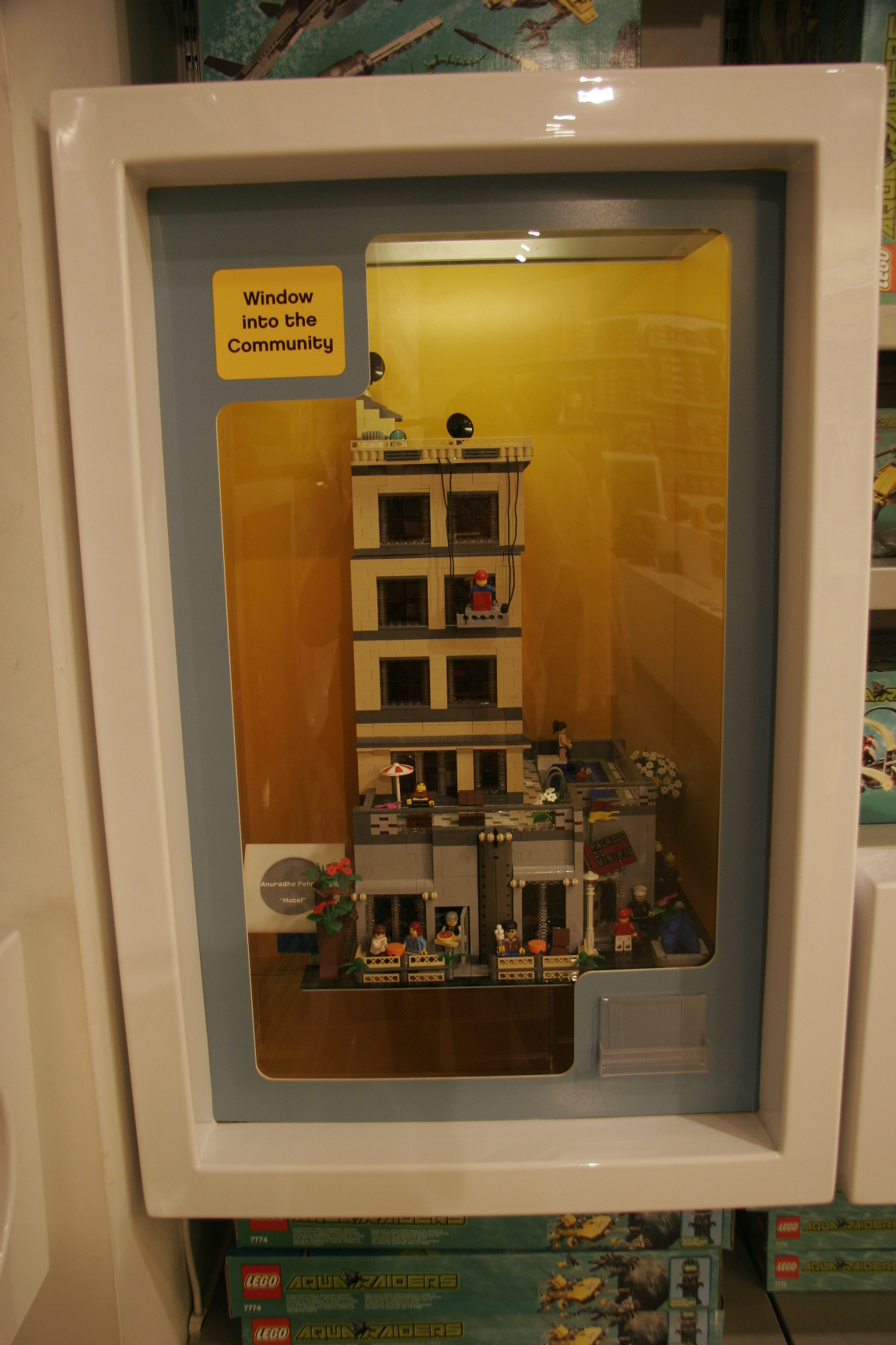 display_at_lego_store.jpg