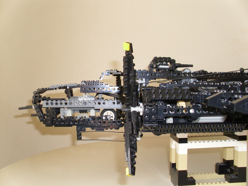 b25-05.jpg