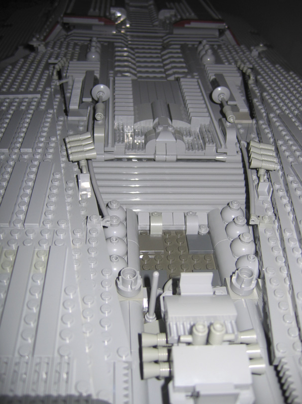 engine_detail_001.jpg