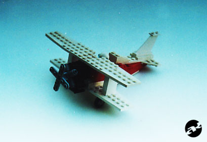 stuntbiplane01.jpg