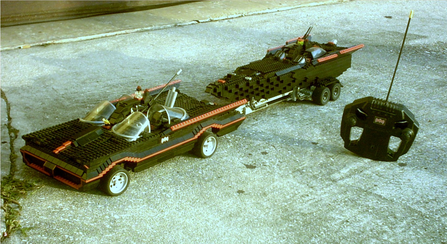 7batmobileboat.jpg