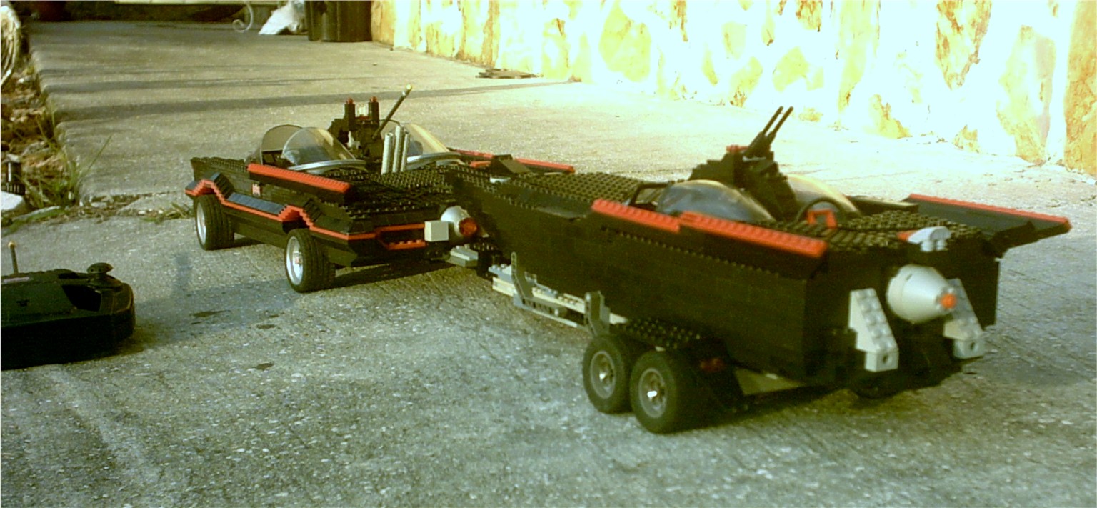 8batmobile.jpg