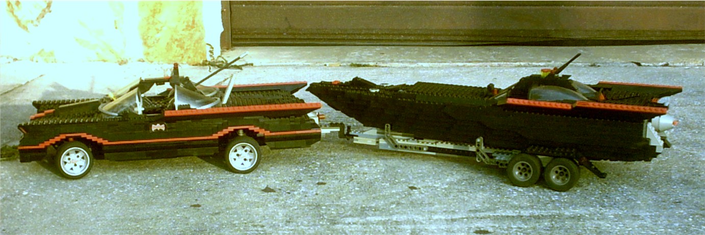 9batmobileboat.jpg