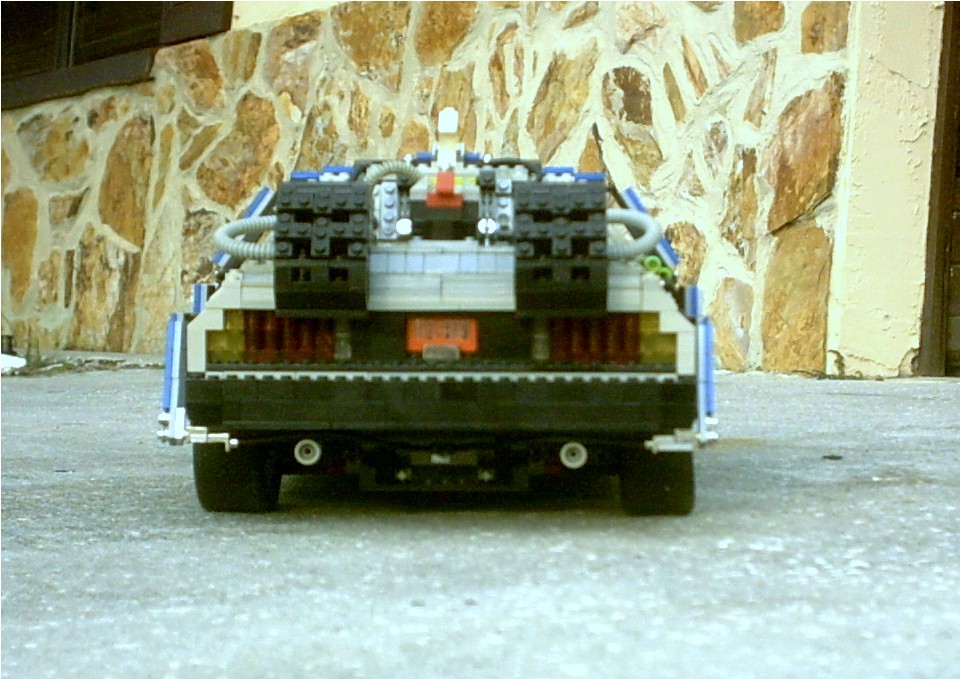 4delorean.jpg
