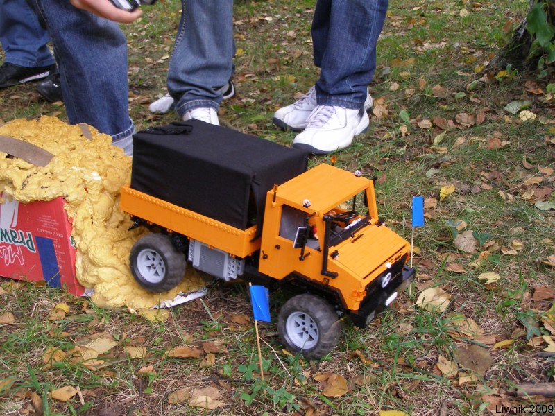 unimog_1650_4.jpg