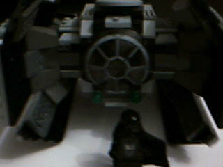 vader_with_his_ship.bmp
