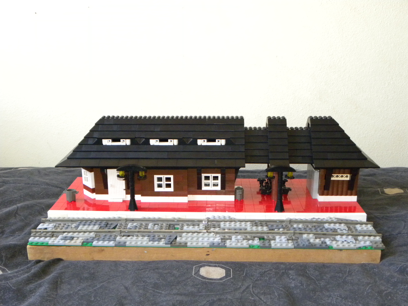 lego_train_station_2_26_14_001.jpg