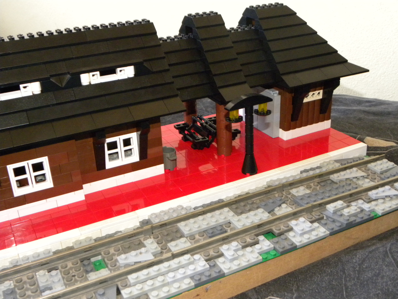 lego_train_station_2_26_14_006.jpg