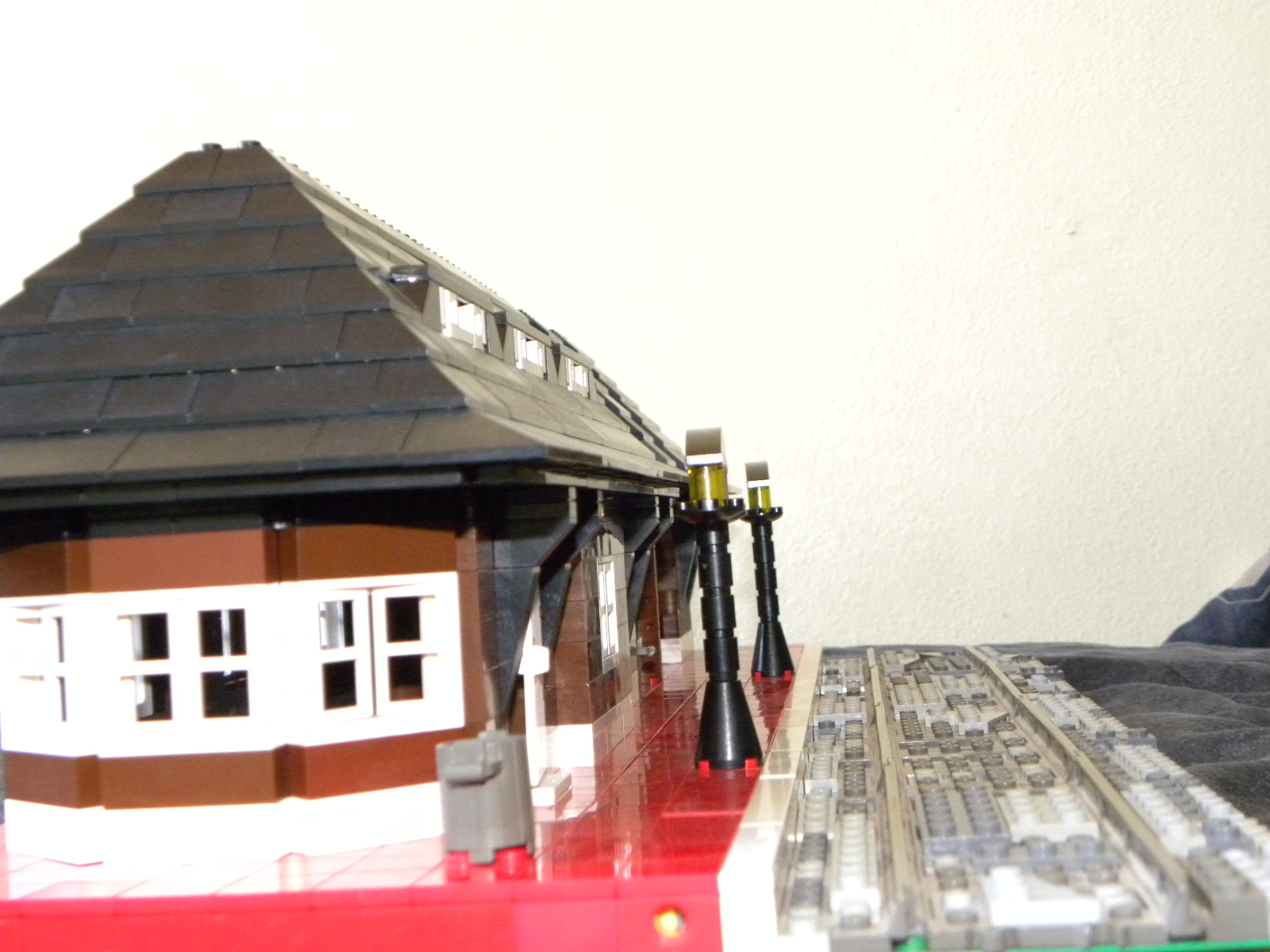 lego_train_station_2_26_14_008.jpg