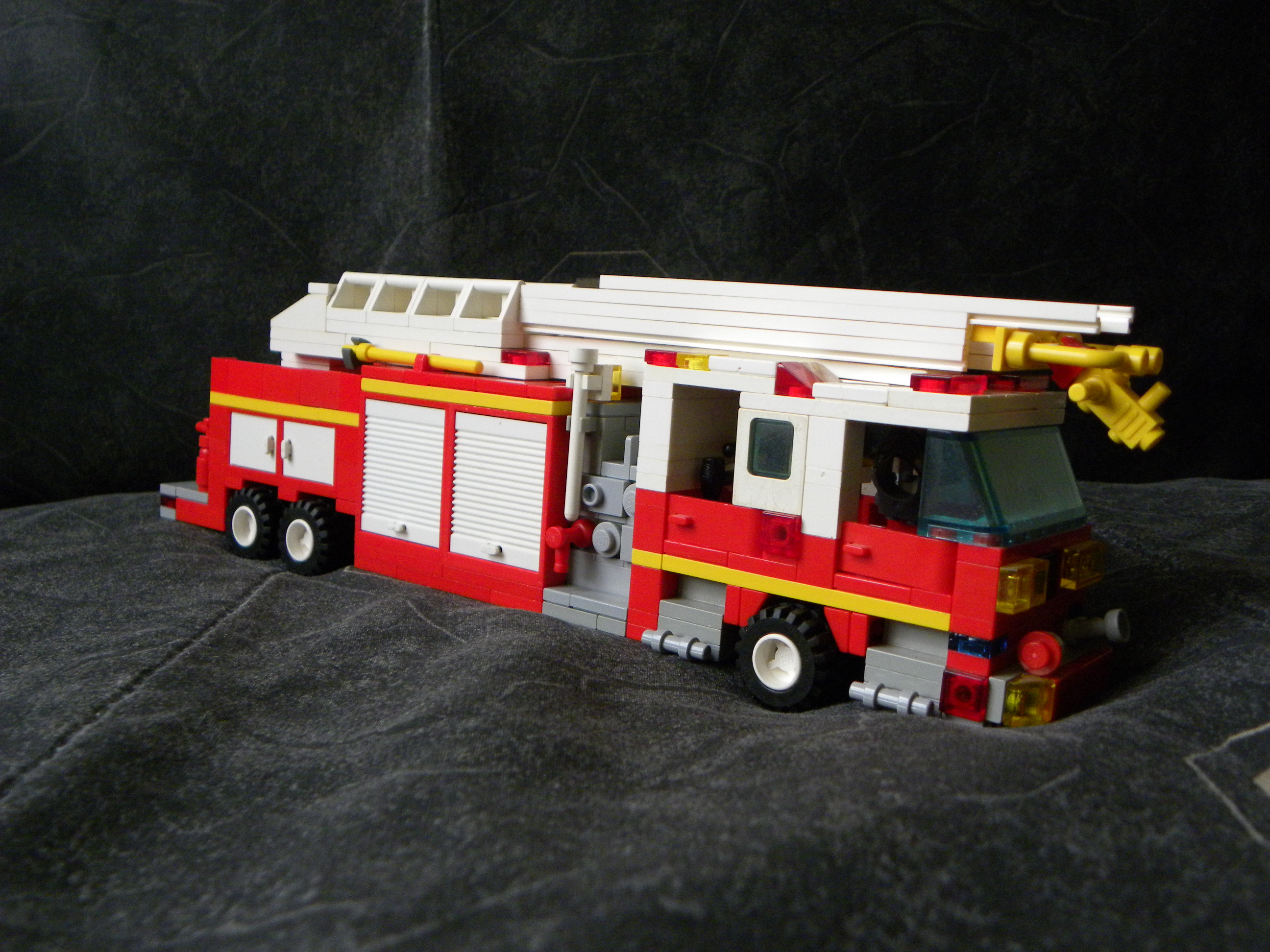 lego_fire_004.jpg