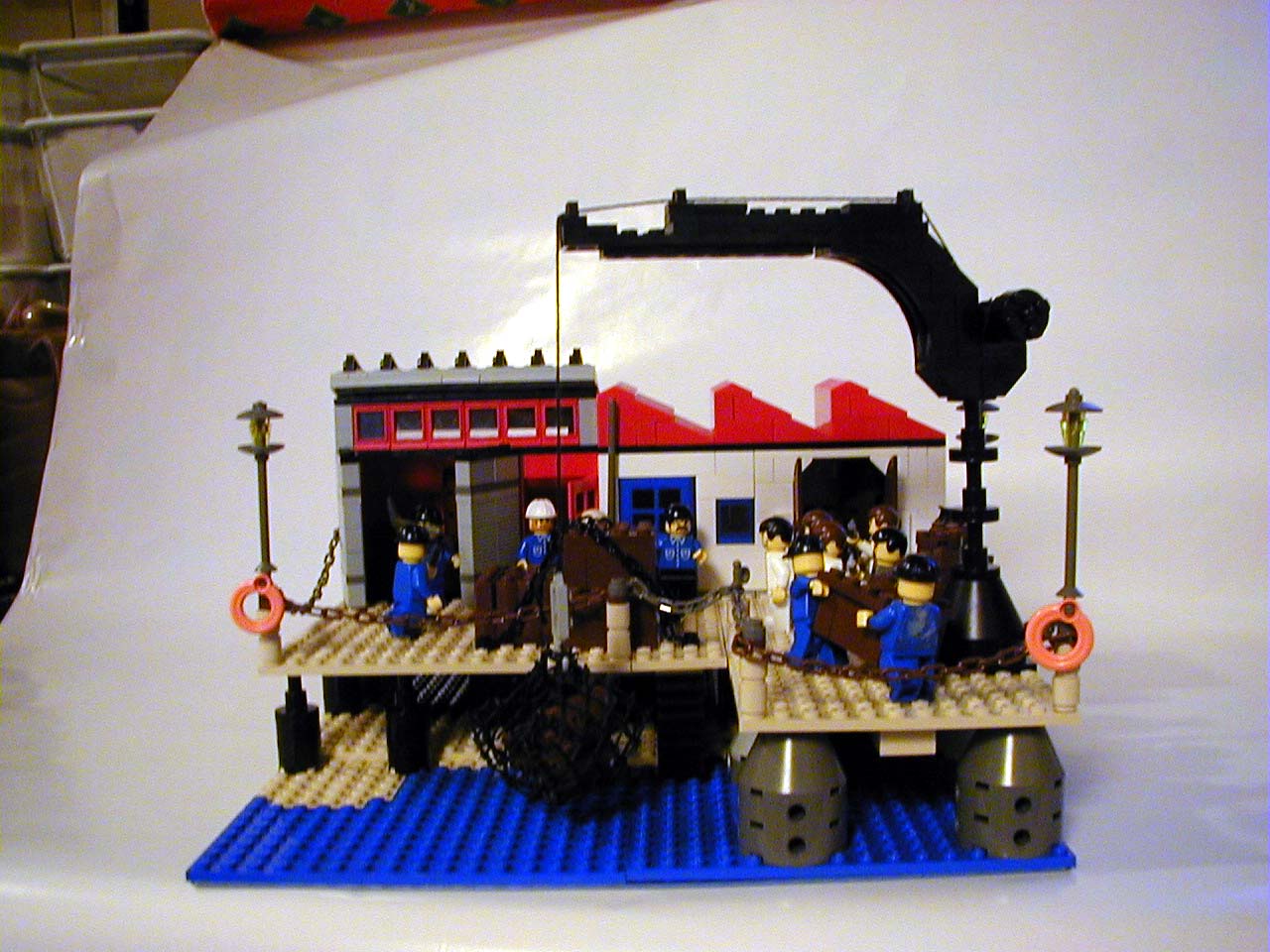 docksidefront.jpg