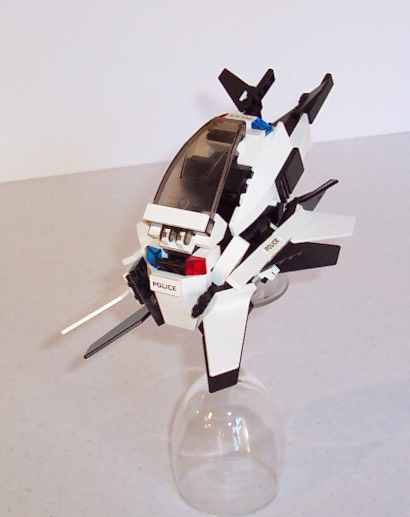 policecruiserii004.jpg