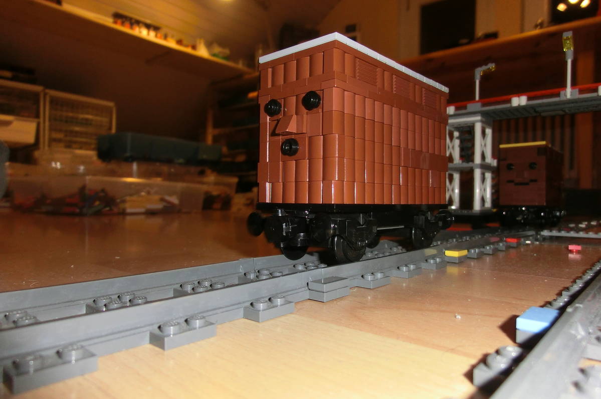 thomas_2.jpg