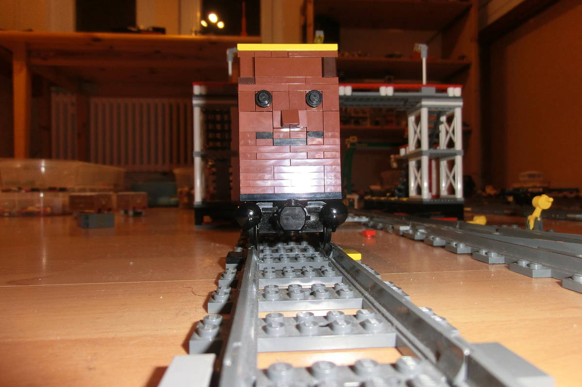 thomas_3.jpg