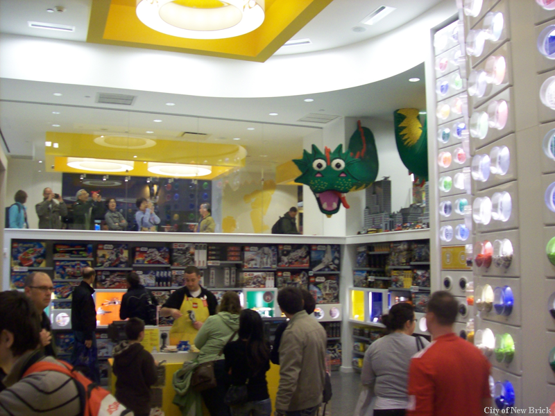20101013legostore05.png