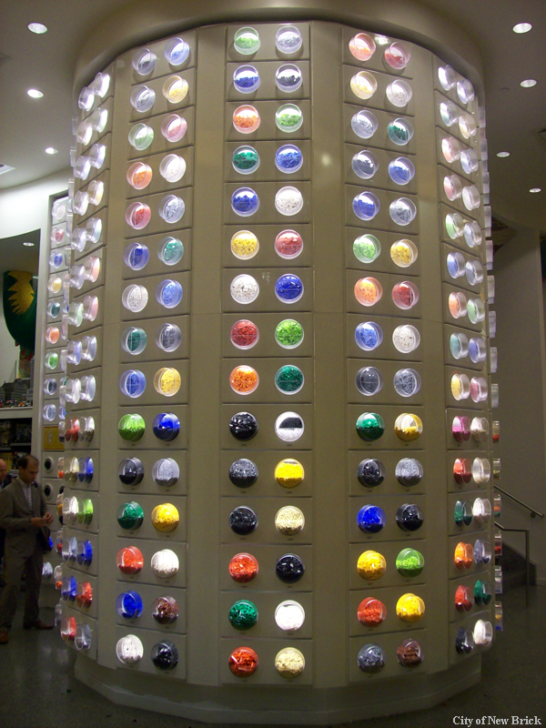 20101013legostore06.png