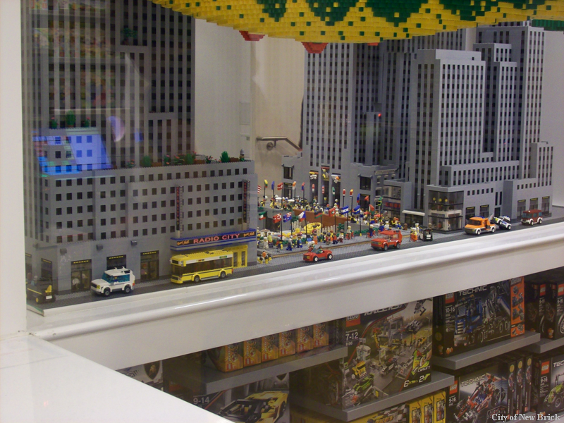 20101013legostore13.png