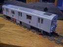 train-r142a-004.png