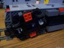 train-r142a-009.png