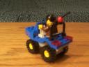 bluecar002.jpg