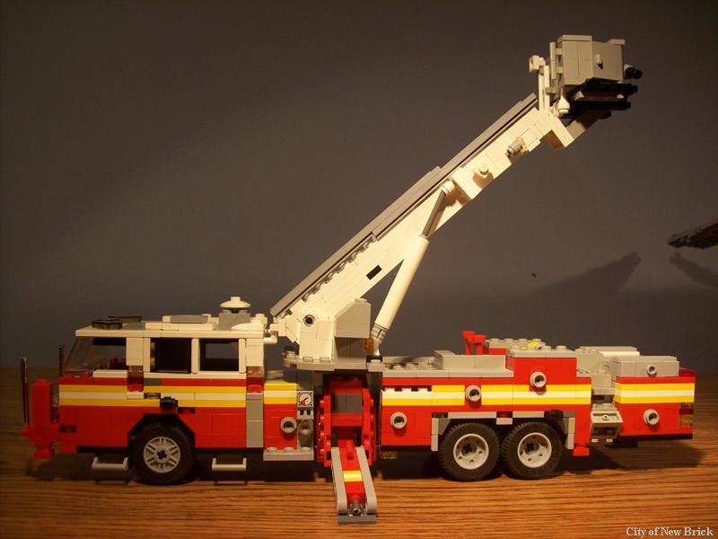 towerladder75-ny-8widebuild01-05.jpg
