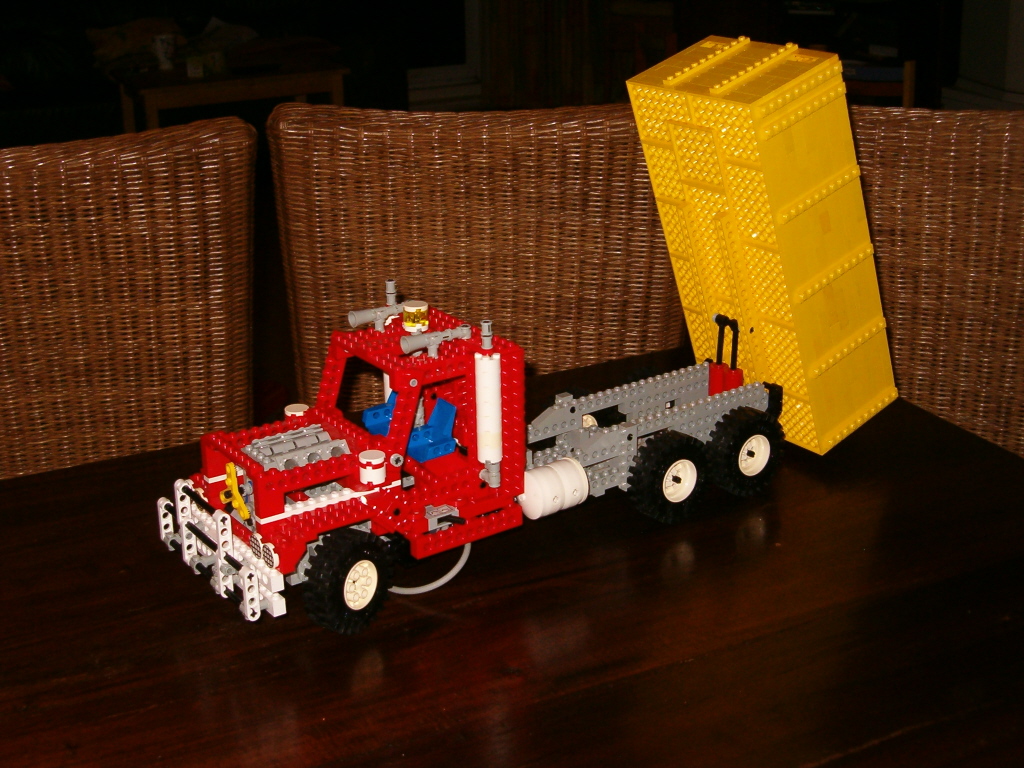 dumptruck03.jpg