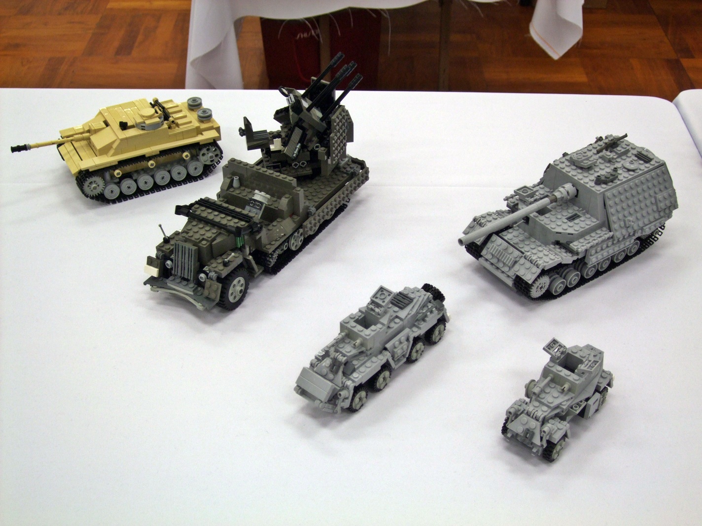 bricks_adventure_2010.18.jpg