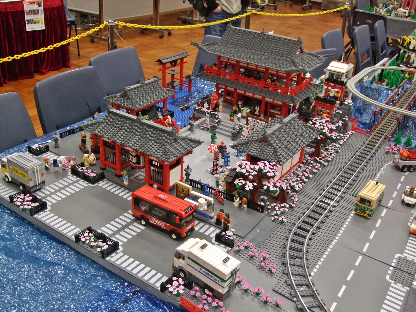 bricks_adventure_2010.37.jpg
