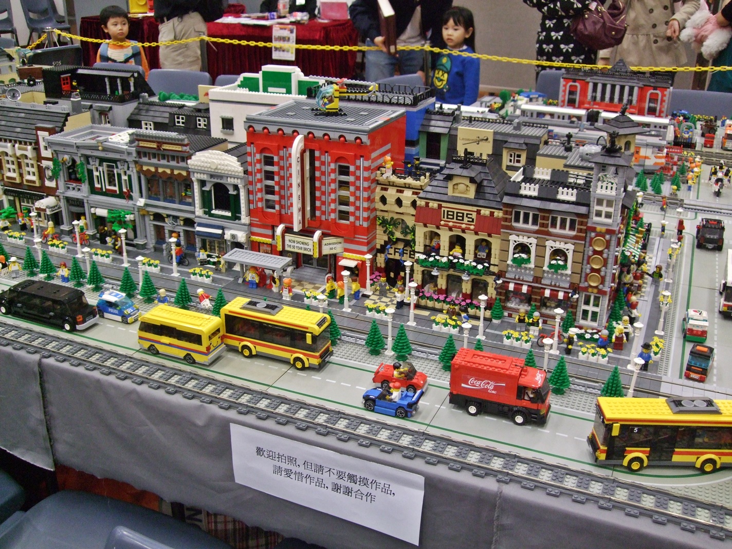 bricks_adventure_2010.62.jpg