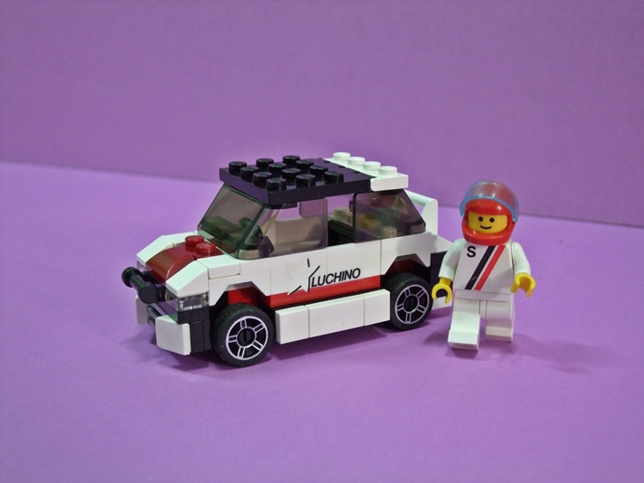 36_white_car2.jpg