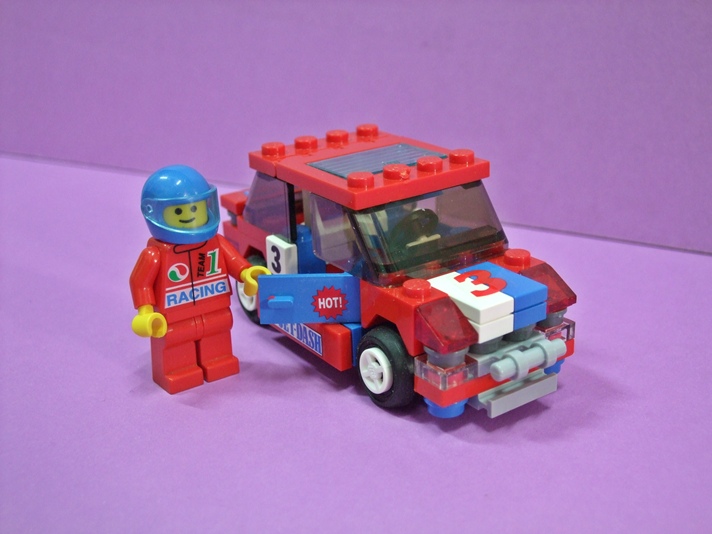 40_redblue_2.jpg